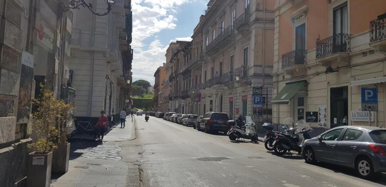Casa Del Forestiero Umberto كاتانيا المظهر الخارجي الصورة